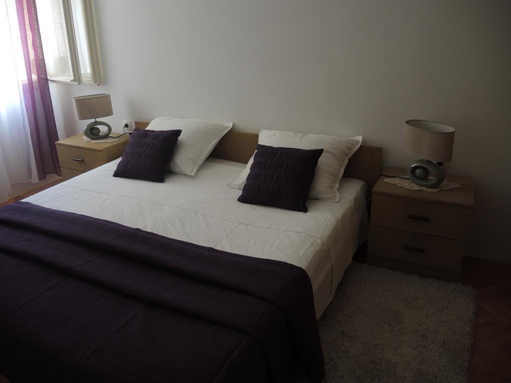 Apartment In Centre For 7 Сплит Номер фото