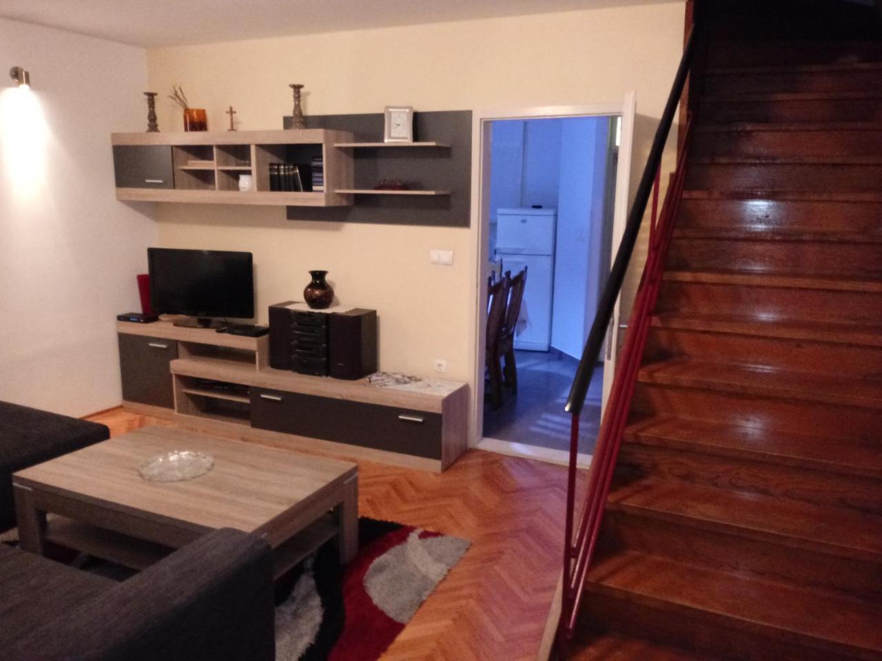 Apartment In Centre For 7 Сплит Экстерьер фото